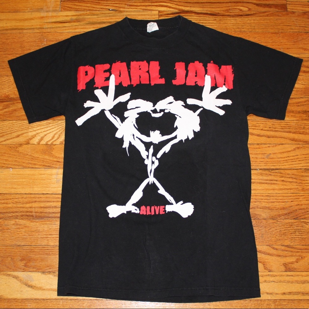 PEARL JAM T SHIRT
